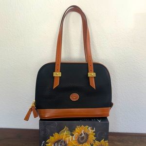 SALE Genuine Vintage DOONEY & BOURKE Black Pebble Leather Purse